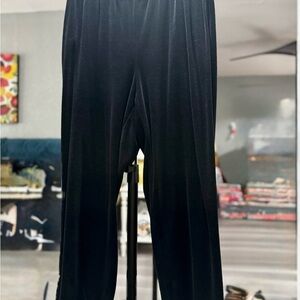 Alfred Dunner Women's Black Velour Joggers